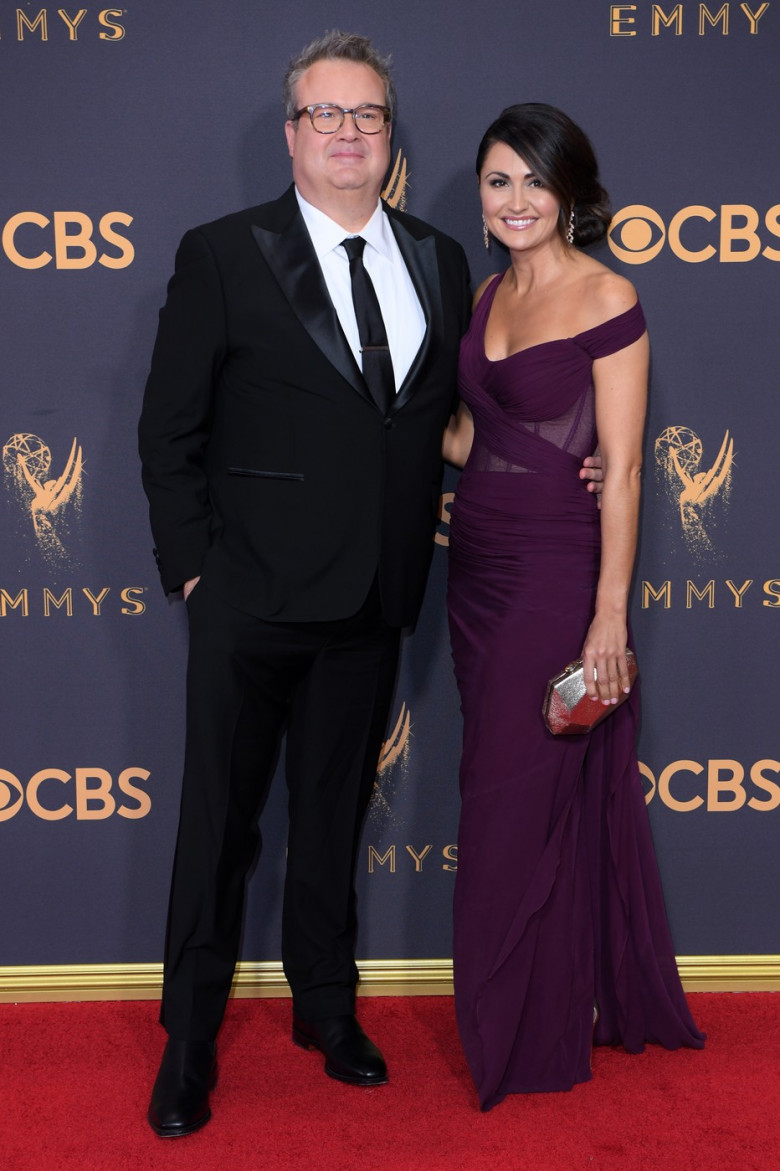 Eric Stonestreet si Lindsay Schweitzer