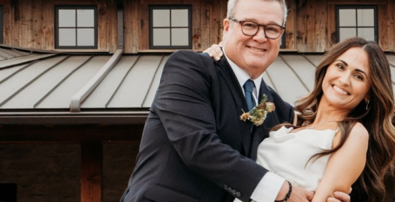 Eric Stonestreet si Lindsay Schweitzer nunta (3)