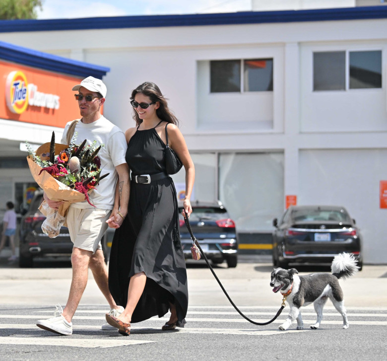 Shaun White și Nina Dobrev
