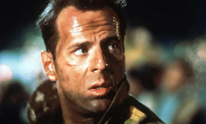 Die Hard 2 (1990), Bruce Willis