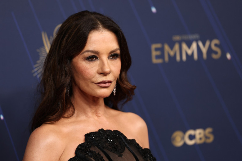 Catherine Zeta-Jones, la gala de decernare a premiilor Emmy (13)