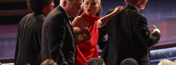 Selena Gomez la Premiile Emmy 2025/ Profimedia