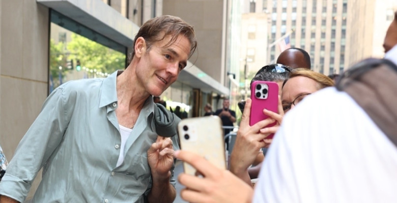 James Van Der Beek leaves the Today Show in New York