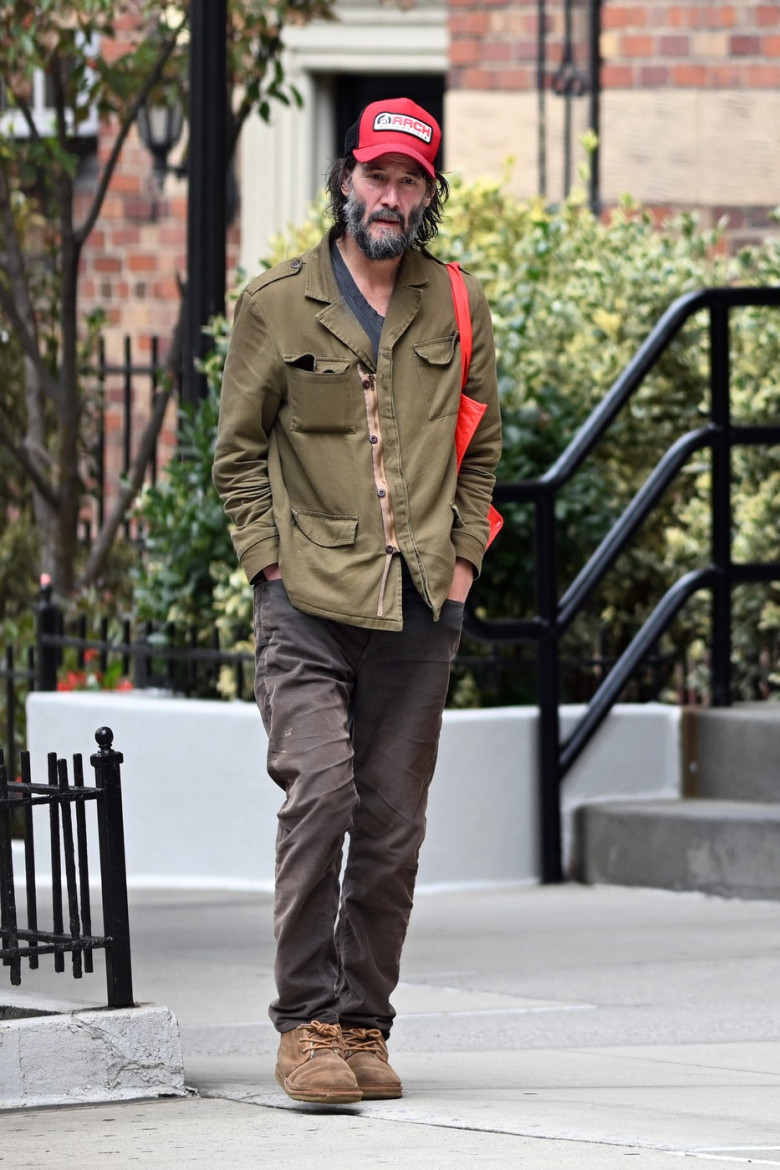 EXCLUSIVE Keanu Reeves Looks Unrecognizable On A Walk In New York As His Publicist Denounces Secret Wedding Rumours