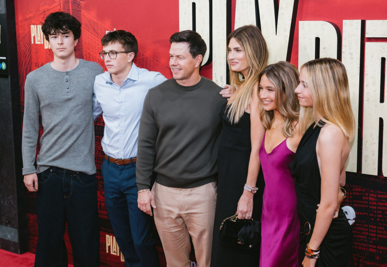Mark Wahlberg, sotie si copii