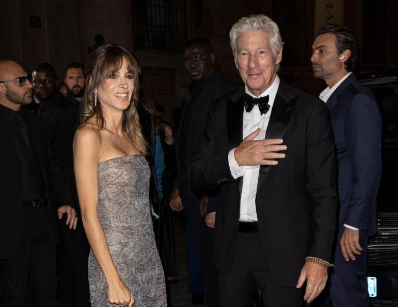 Richard Gere, Alejandra Silva arrive to Pinacoteca of Brera to attending the Giorgio Armani fashion show during Milan's Fashion Week Womenswear Spring/Summer 2026, on September 28, 2025 in Milan (Italy). Photo by Marco Piovanotto/Abacapress.com Credit: Ab