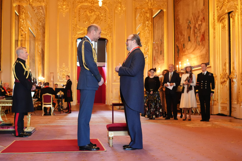 Sir Gary Oldman, Actor, is made a Knight Bachelor by the Prince of Wales at Windsor Castle. The honour recognises services to drama. Picture date: Tuesday September 30, 2025.