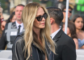 PFW - Christian Dior Outside Arrivals