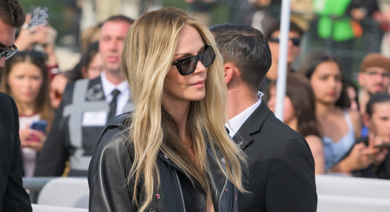 PFW - Christian Dior Outside Arrivals