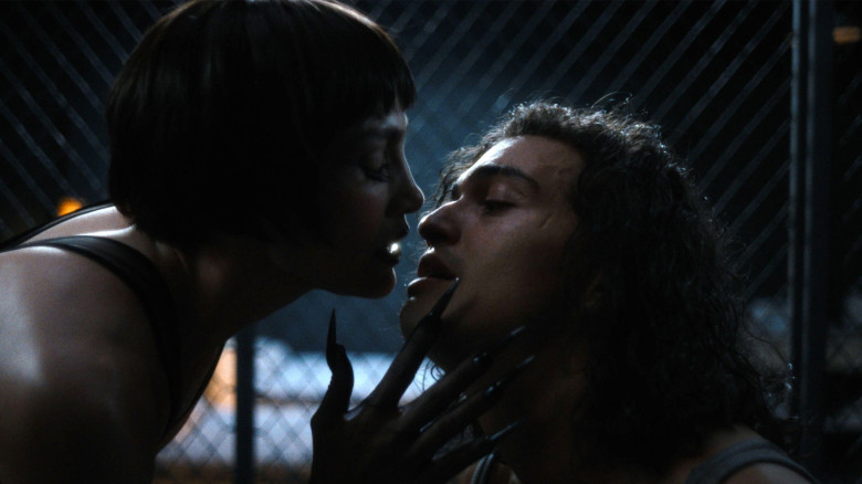 Kiss of the Spider Woman, Tonatiuh si jennifer lopez