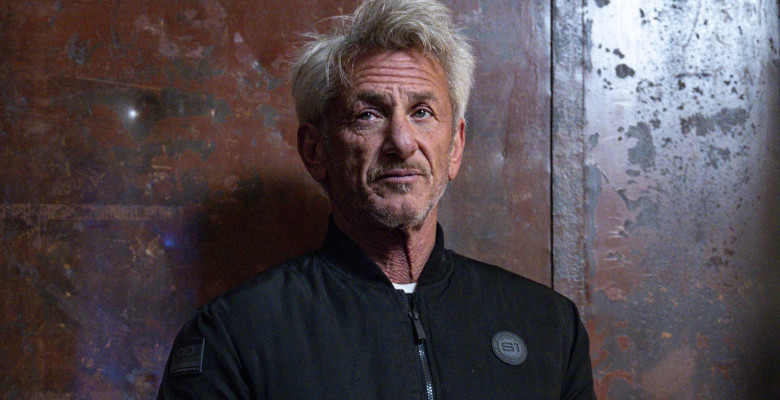Sean Penn au hangar Lumière lors du Festival Lumière 2025 à Lyon