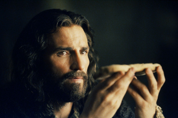 THE PASSION OF CHRIST, Jim Caviezel