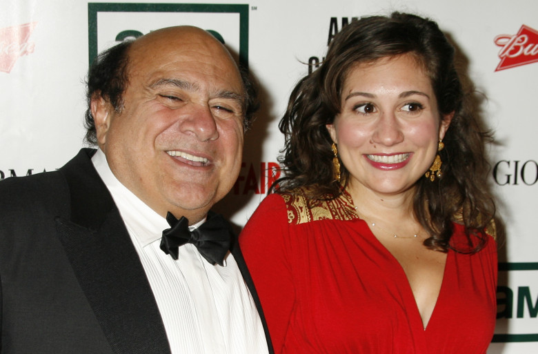 Lucy si Danny DeVito