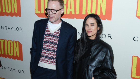 Un cuplu atât de admirat. Paul Bettany și Jennifer Connelly, de mână pe covorul roșu, la o premieră pe Broadway