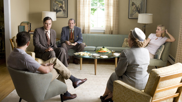 Michael Shannon, moment jenant în timp ce lucra cu Leonardo DiCaprio: „M-am simțit oribil!”. Cei doi filmau pentru „Revolutionary Road”