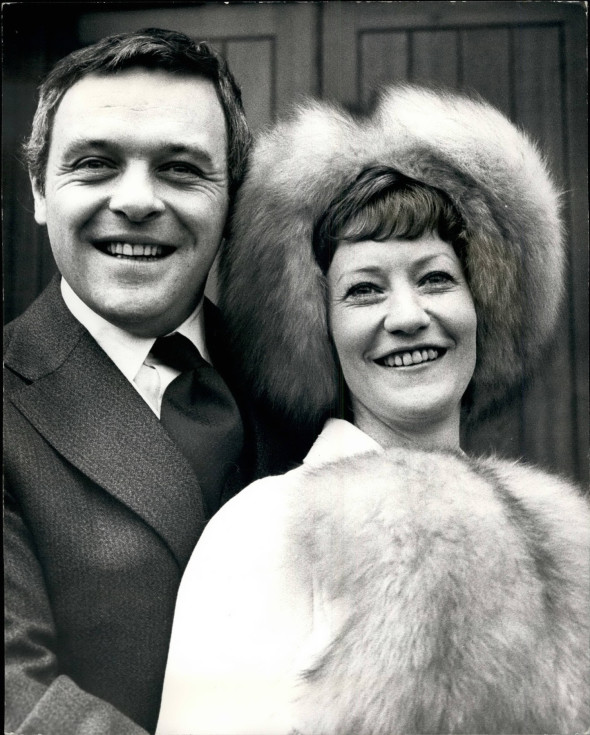 Anthony Hopkins si Jennifer Lynton (1)