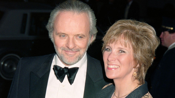 Anthony Hopkins recunoaște că și-a înșelat a doua soție: "A închis ochii la tot ce făceam. Ani mai târziu a aflat de infidelități"