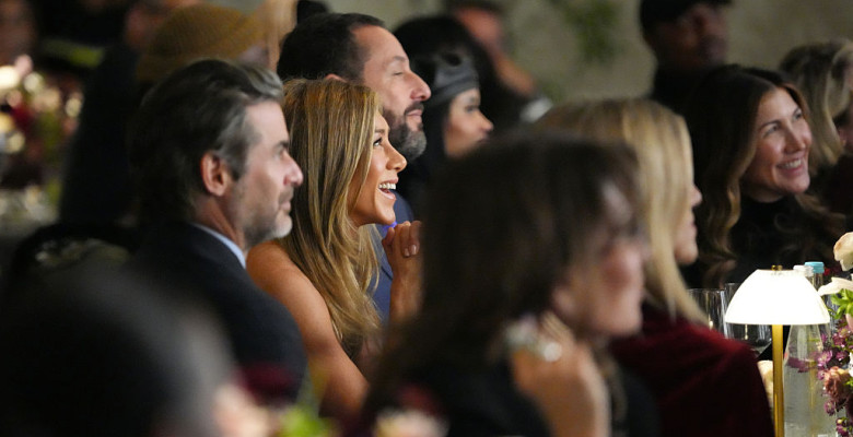 Jennifer Aniston și Jim Curtis