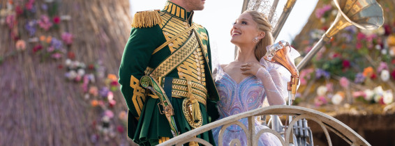 Ariana Grande și Jonathan Bailey/ Profimedia