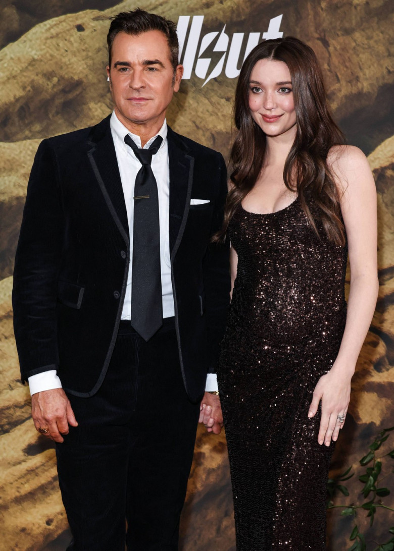 Justin Theroux si sotia insarcinata