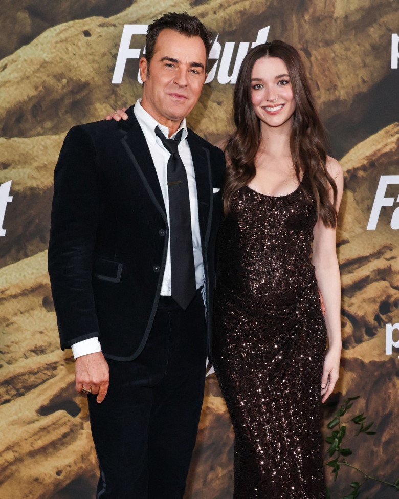 Justin Theroux si sotia insarcinata