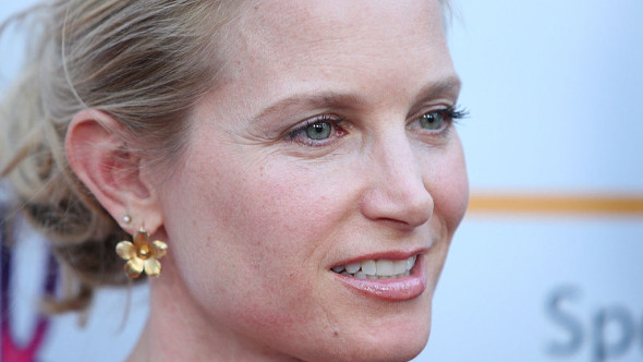 Era una dintre cele mai promițătoare actrițe, dar s-a retras definitiv din lumina reflectoarelor. Cum arată Bridget Fonda la 61 de ani