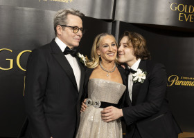 CA: Golden Eve: The Golden Globes Honor Helen Mirren &amp;amp; Sarah Jessica Parker