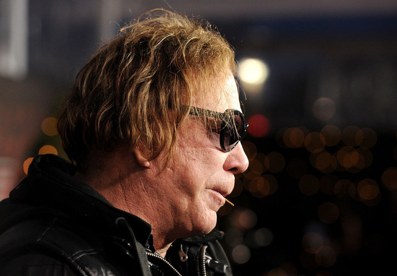 UFC on Fox:  Live Heavyweight Championship