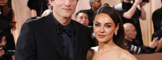 Mila Kunis și Ashton Kutcher (3)
