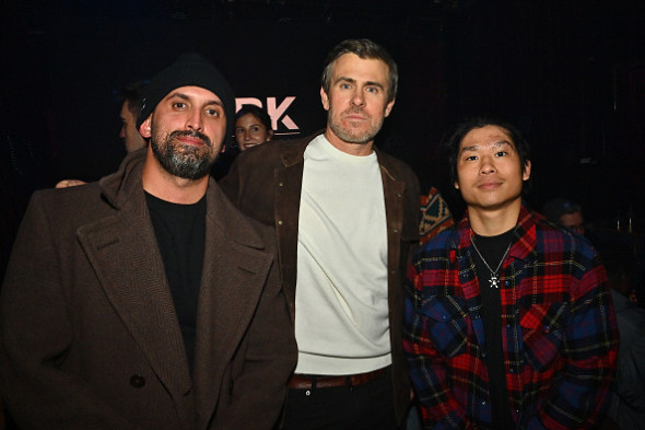 Fernando Ferro, Garrett Patten și Pax Jolie Pitt/ Getty Images