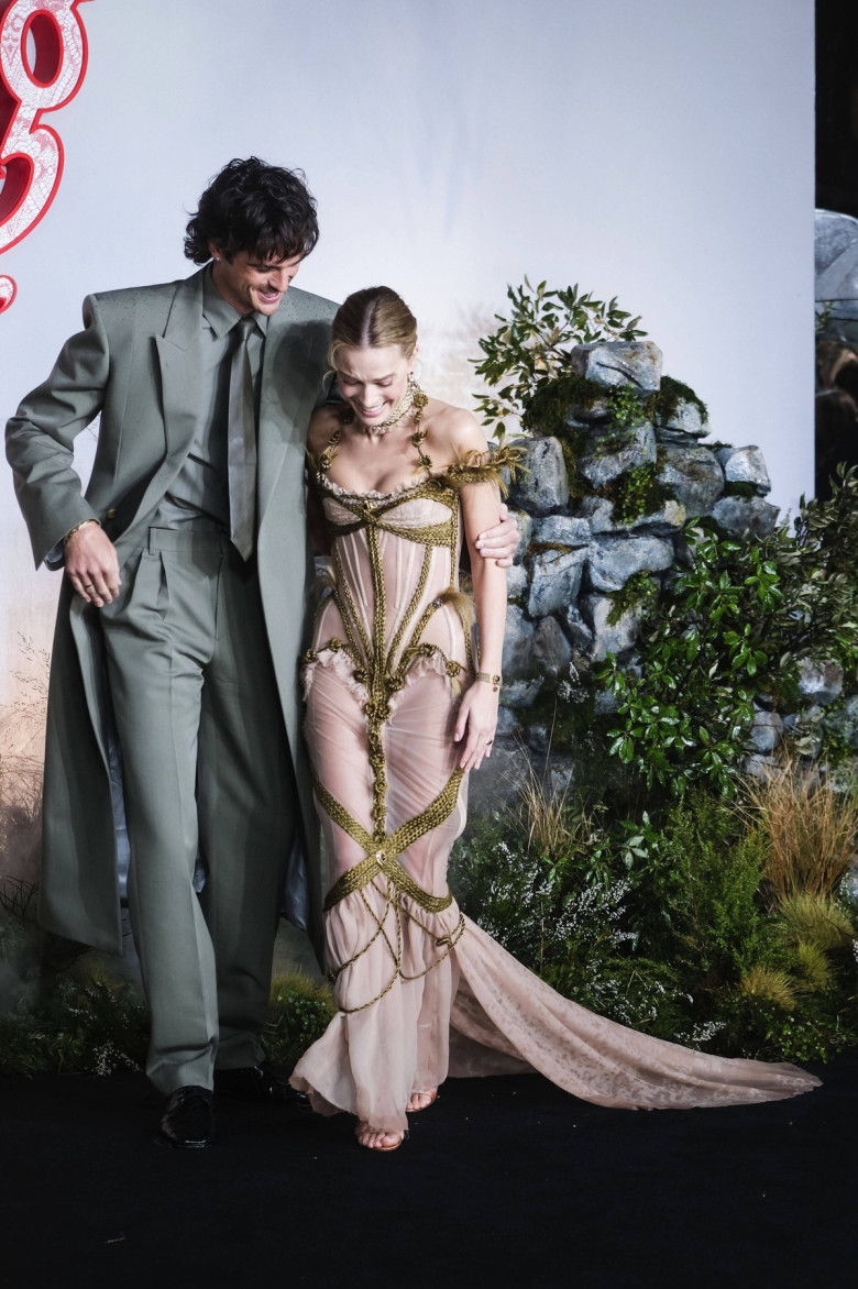 Jacob Elordi, Margot Robbie