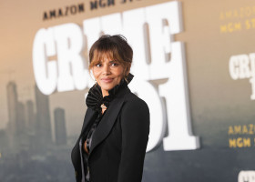 World Premiere Of Amazon MGM Studios' "Crime 101" - Arrivals