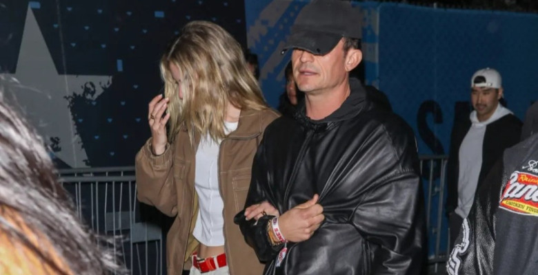 Orlando Bloom, surprins la brațul unui model elvețian/ Foto: Facebook Page Six