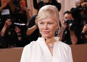 Pamela Anderson (21)