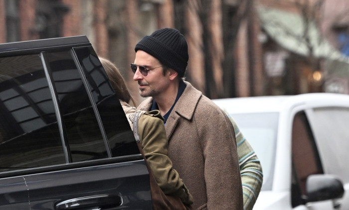 EXCLUSIVE Bradley Cooper And Gigi Hadid Share A Kiss After A Lunch Date