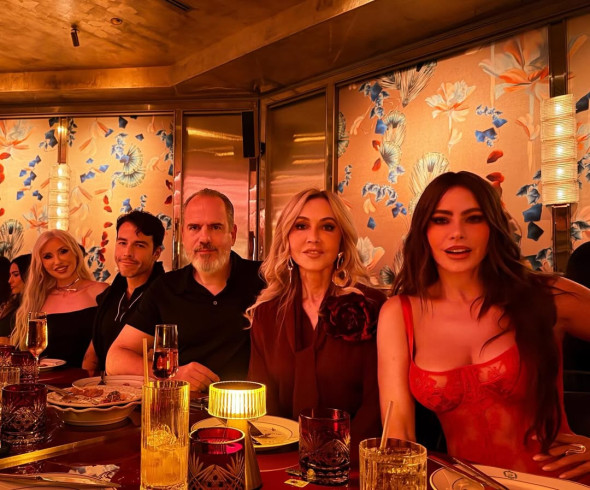 Sofia Vergara, cină în Miami cu familia și prietenii/ Foto: Instagram