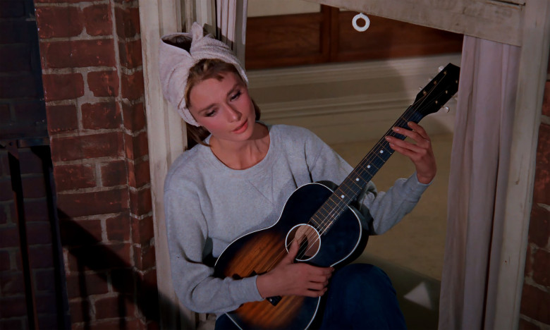 LMKMEDIA_BREAKFAST_AT_TIFFANYS_LMK110-35