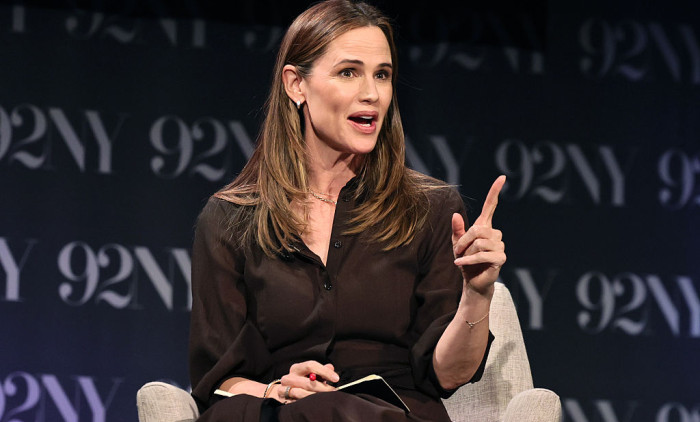 Mac Barnett And Jennifer Garner Consider The Picture Book