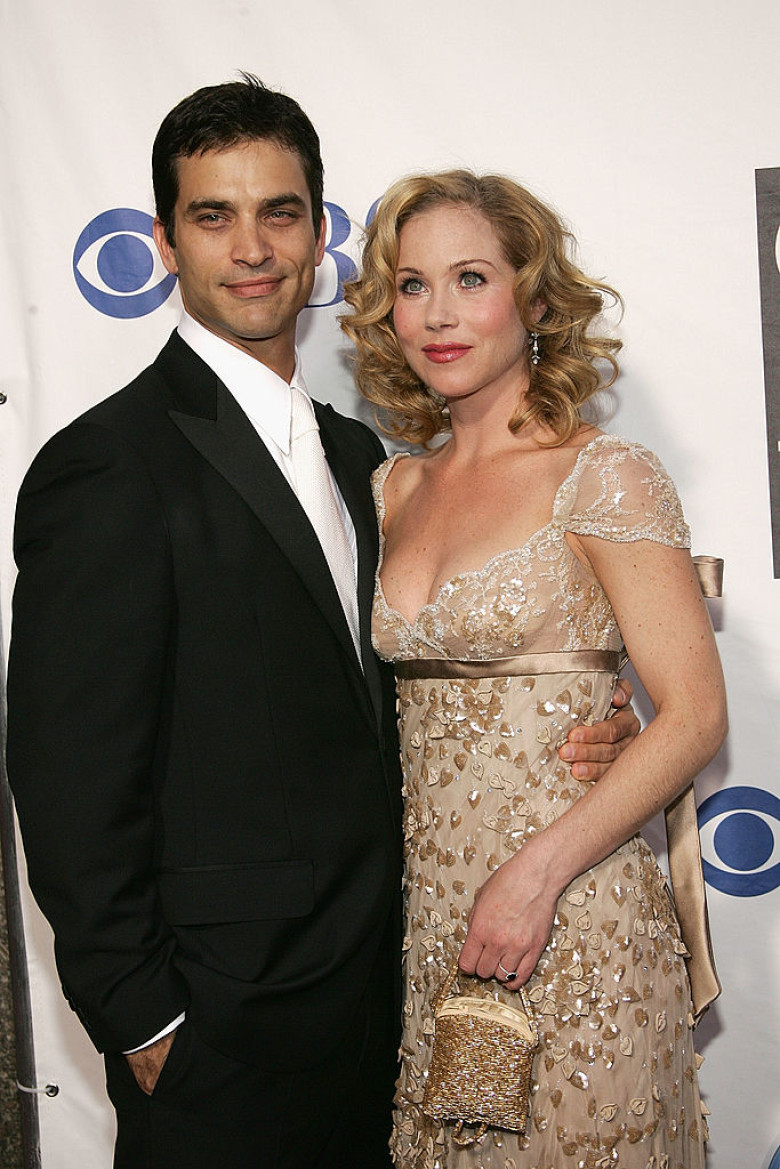 Christina Applegate și Johnathon Schaech