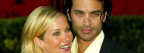 Christina Applegate și Johnathon Schaech