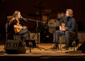 Maya Hawke și Christian Lee Hutson/ Profimedia