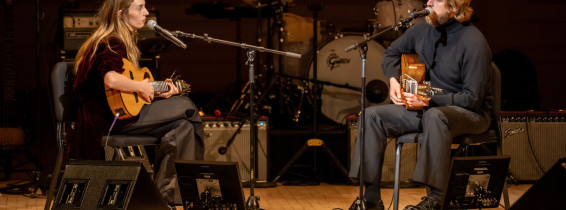 Maya Hawke și Christian Lee Hutson/ Profimedia