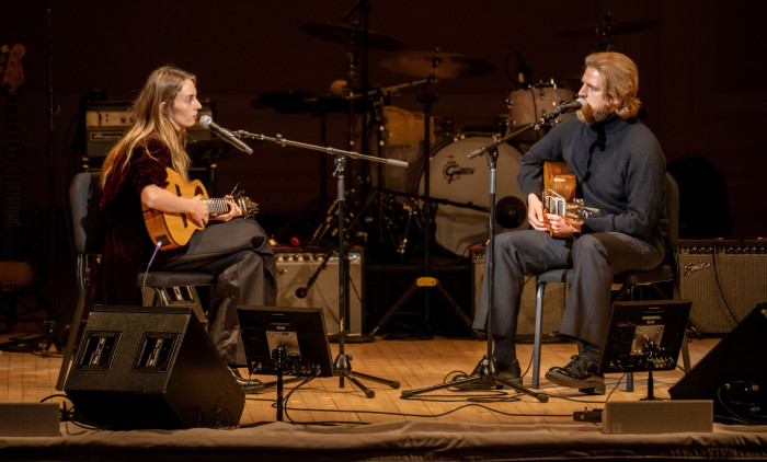 Maya Hawke și Christian Lee Hutson/ Profimedia