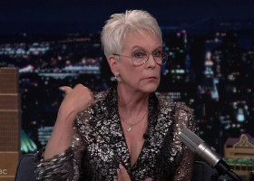 Jamie Lee Curtis calls out Jimmy Fallon for never inviting her onto The Tonight Show!