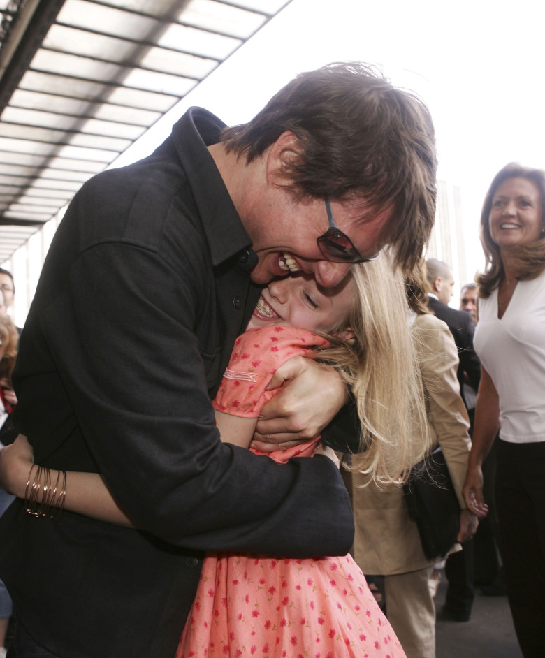 Tom Cruise Heads To Marseille For "War Of The Worlds" French Premiere