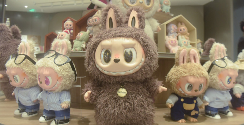 China: POP MART LABUBU Dolls