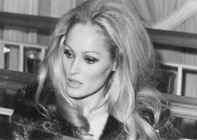 Ursula Andress