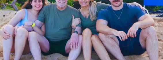 Gemenii lui Chuck Norris, mesaje sfâșietoare după moartea tatălui lor