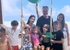 Alec Baldwin și Hilaria, alături de copiii lor/ Foto: Instagram