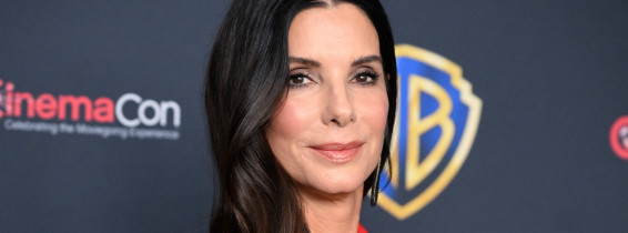 Sandra Bullock (2)